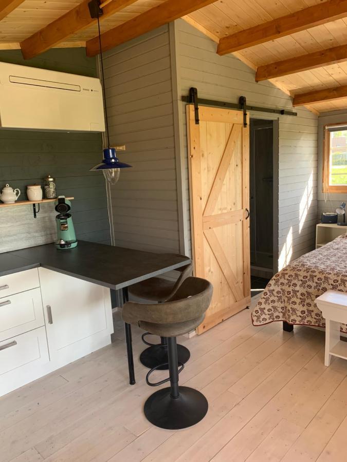 Fields 1216 Bed & Breakfast Zwaanshoek Екстериор снимка